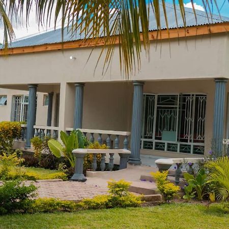 Adams Lodges Ltd Mangochi Exterior foto